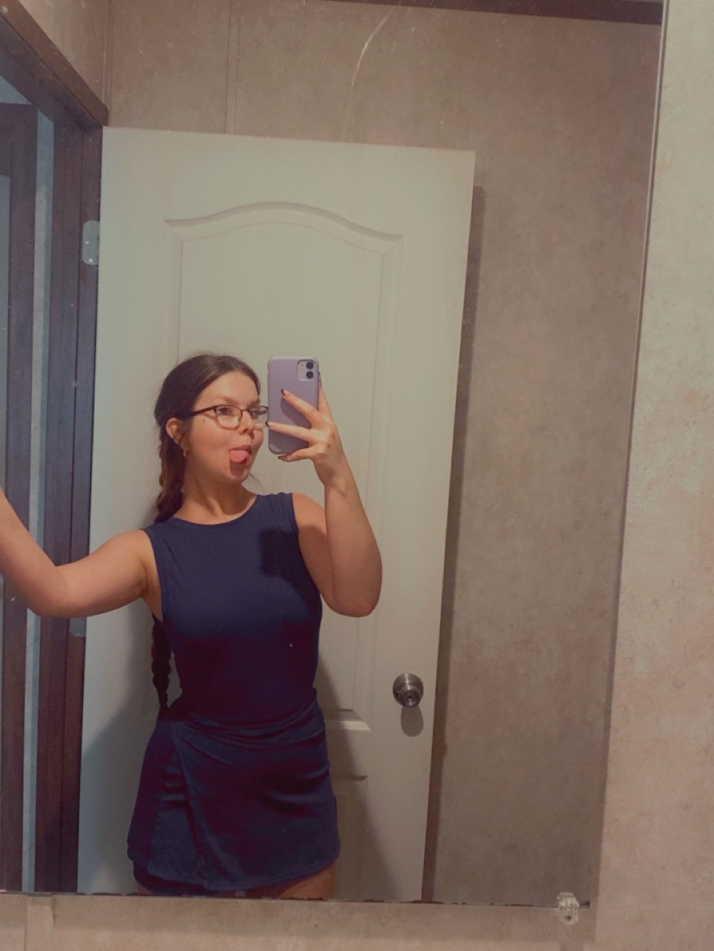 Meet your Posher, Alexis